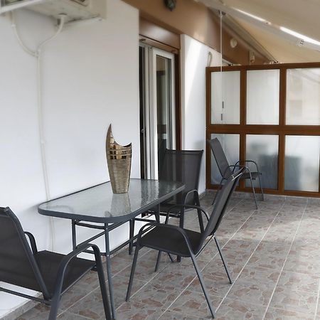 Appartamento Gazi Penthouse Atene Esterno foto