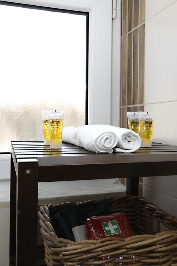 Appartamento Gazi Penthouse Atene Esterno foto