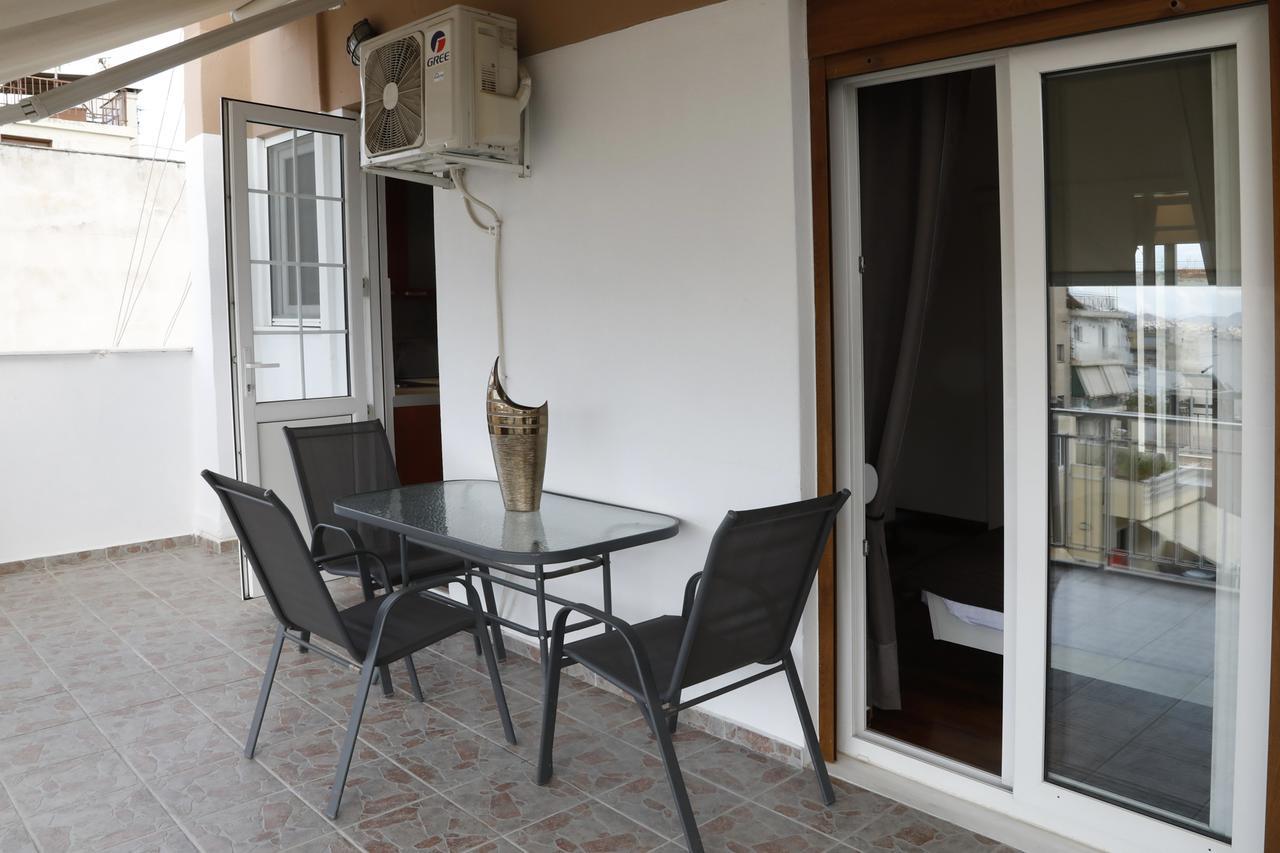 Appartamento Gazi Penthouse Atene Esterno foto